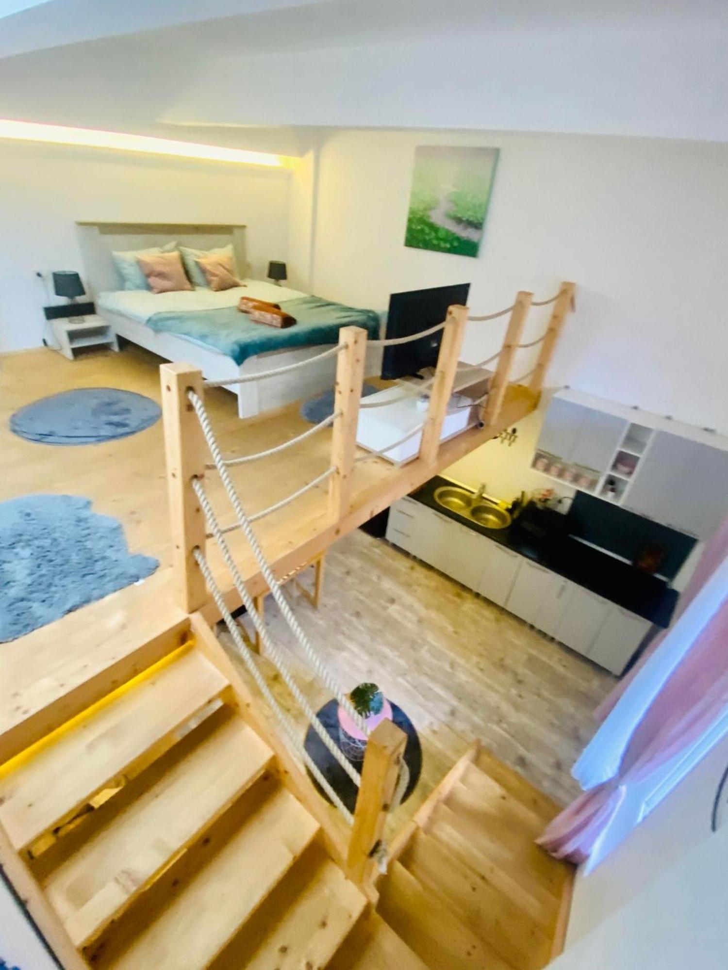 克卢日-纳波卡The Central Apartament公寓 外观 照片